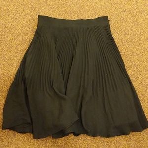 Pleated skirt